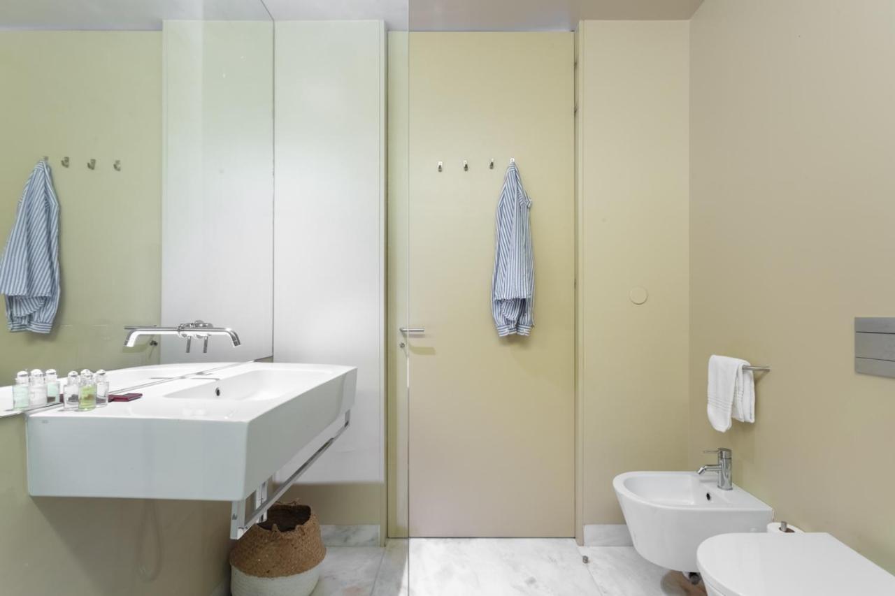 Joivy Downtown Market Apartments Lisbon Bagian luar foto