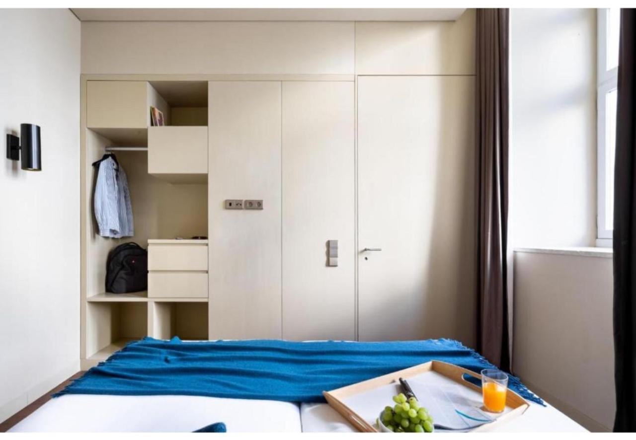 Joivy Downtown Market Apartments Lisbon Bagian luar foto
