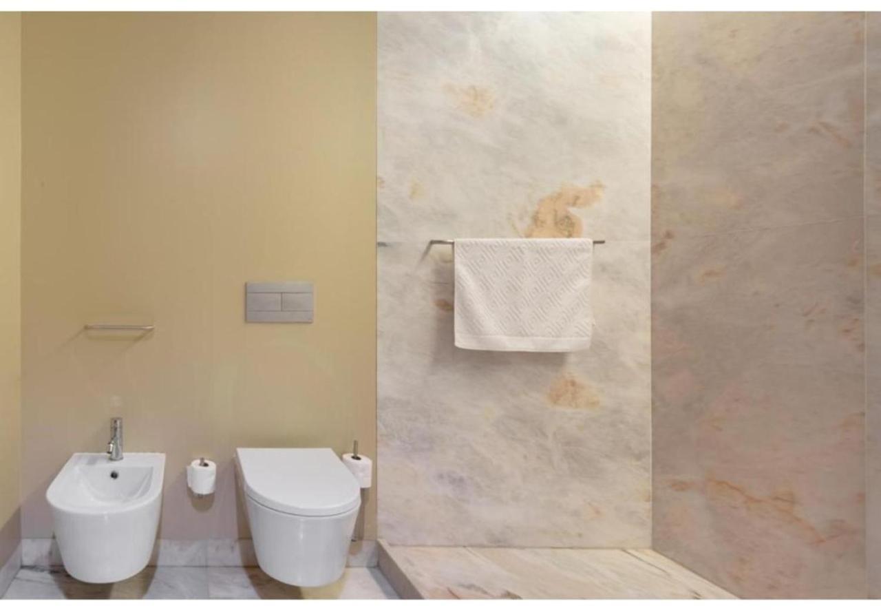 Joivy Downtown Market Apartments Lisbon Bagian luar foto