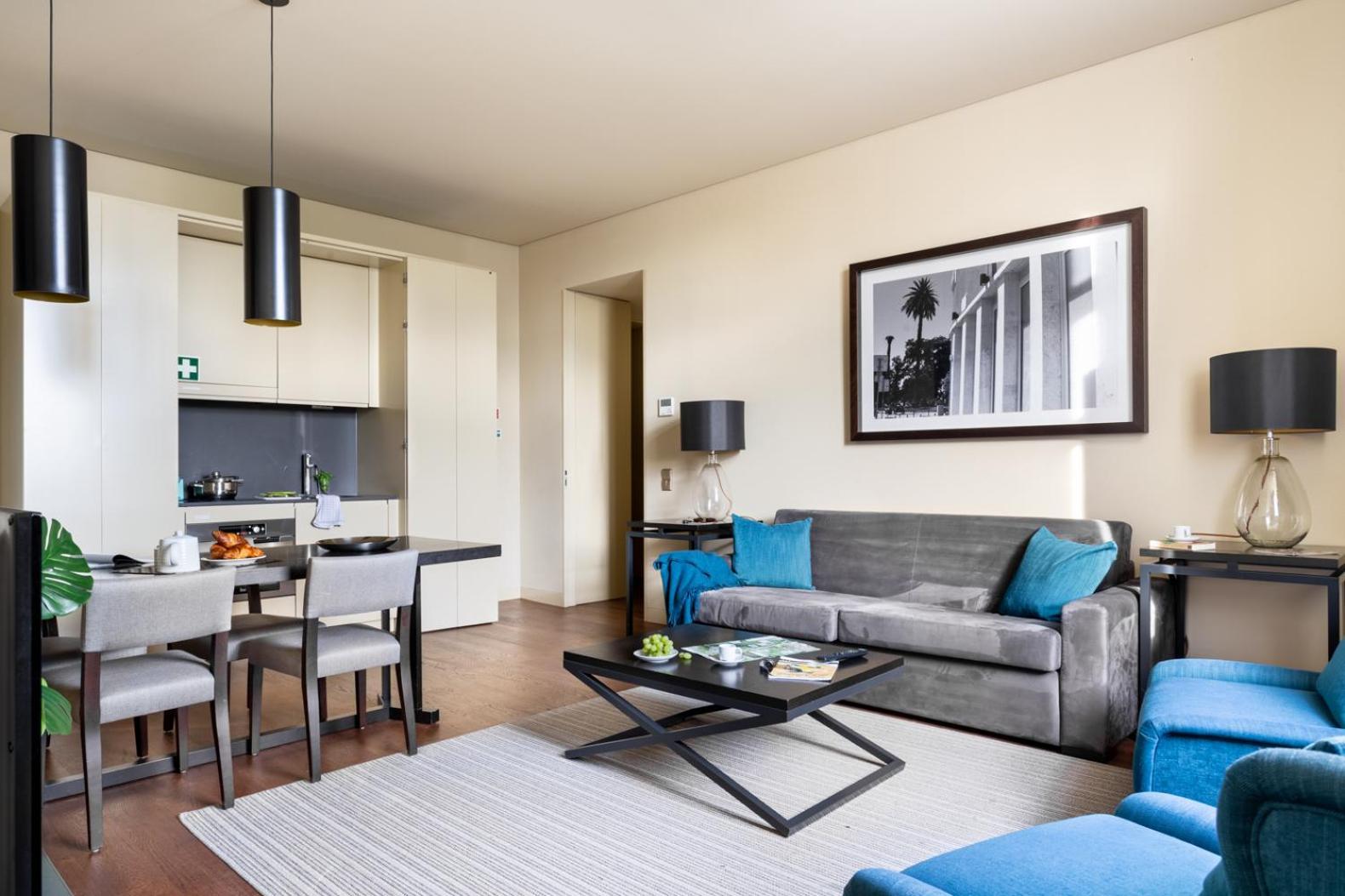 Joivy Downtown Market Apartments Lisbon Bagian luar foto