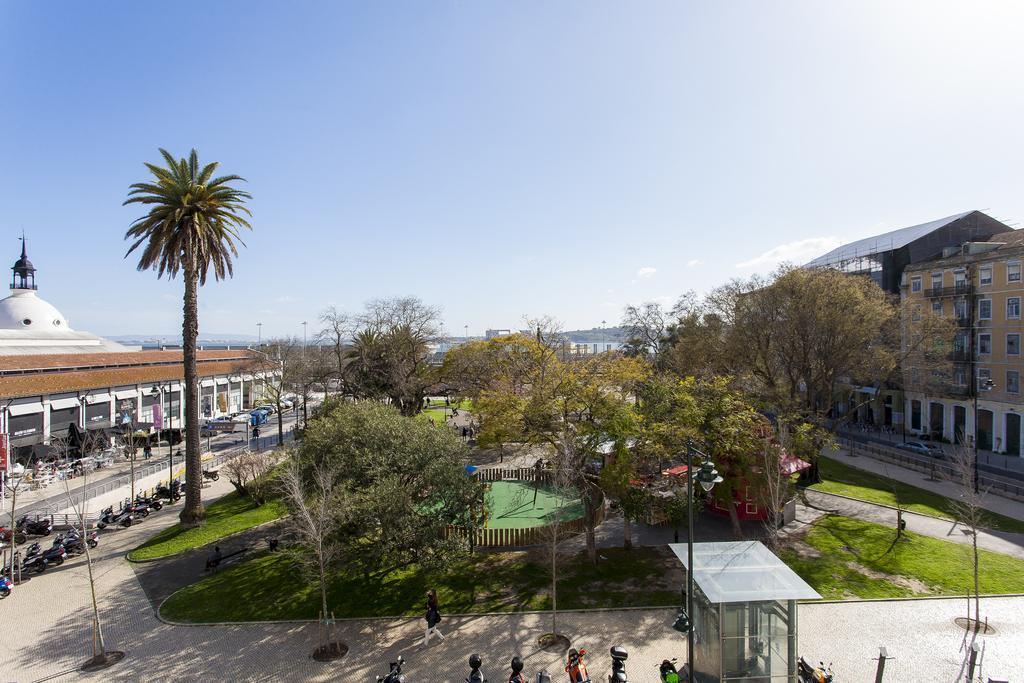 Joivy Downtown Market Apartments Lisbon Bagian luar foto
