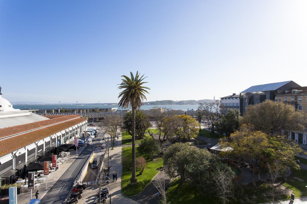 Joivy Downtown Market Apartments Lisbon Bagian luar foto